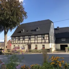 Werstattgebäude im Herzen von Grünhainichen