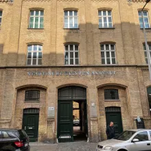 Straßenansicht Standort