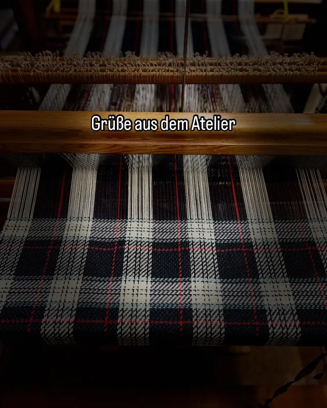 Christine Stroh Wolltuch mit Karomuster