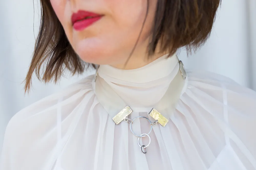 Grob, Susanne-Grobschmuck Siliconcollier mit geschmiedeten Silberelementen
