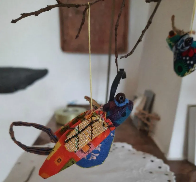Mobile, Detail