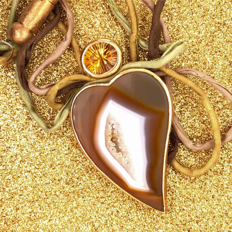 Marc Schuld Collier in 750 Roségold mit Achatherz und Citrin, handgefertigt