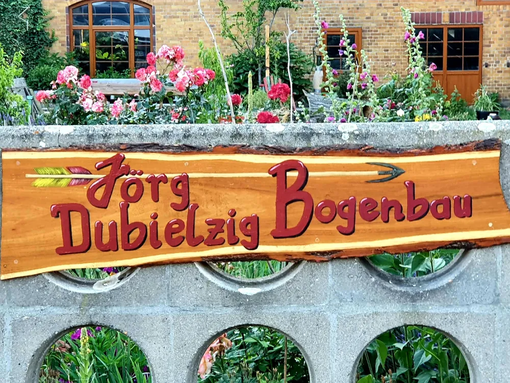 Jörg Dubielzig Jörg Dubielzig Bogenbau Außenbanner