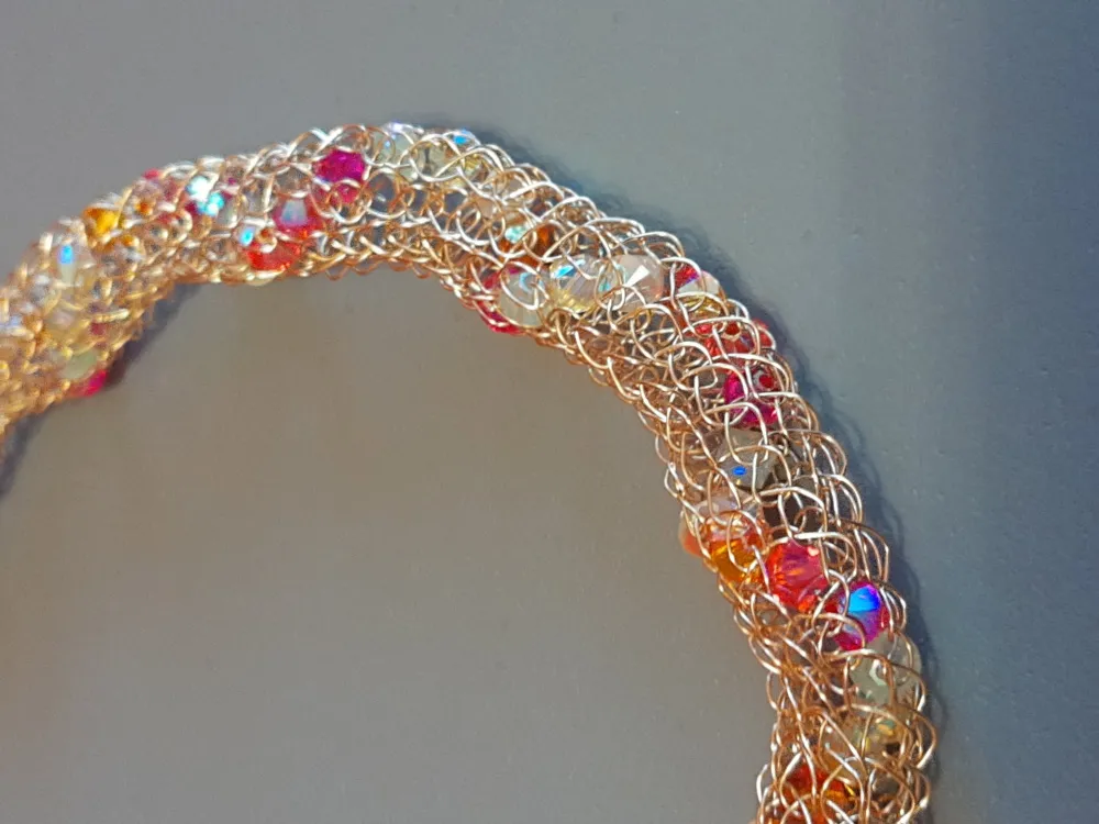 Gold filled Kette mit Kristallen Gold filled Kette mit Kristallen