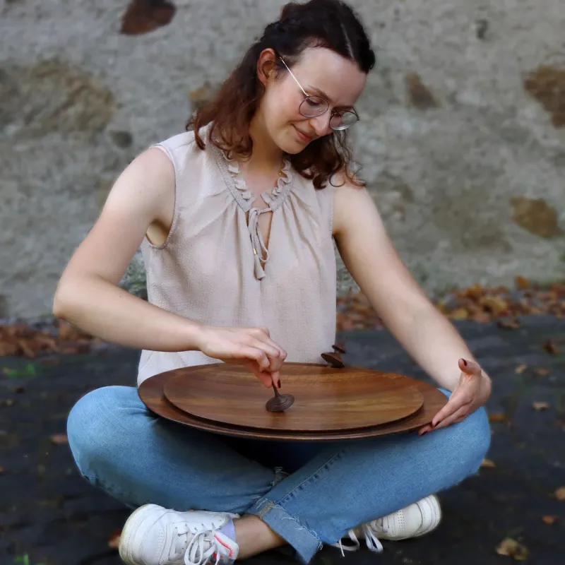 Kreiselteller in Nussbaum jo Maurer